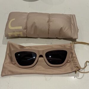 Jenny Bird Cat Eye Sunglasses (with bags)